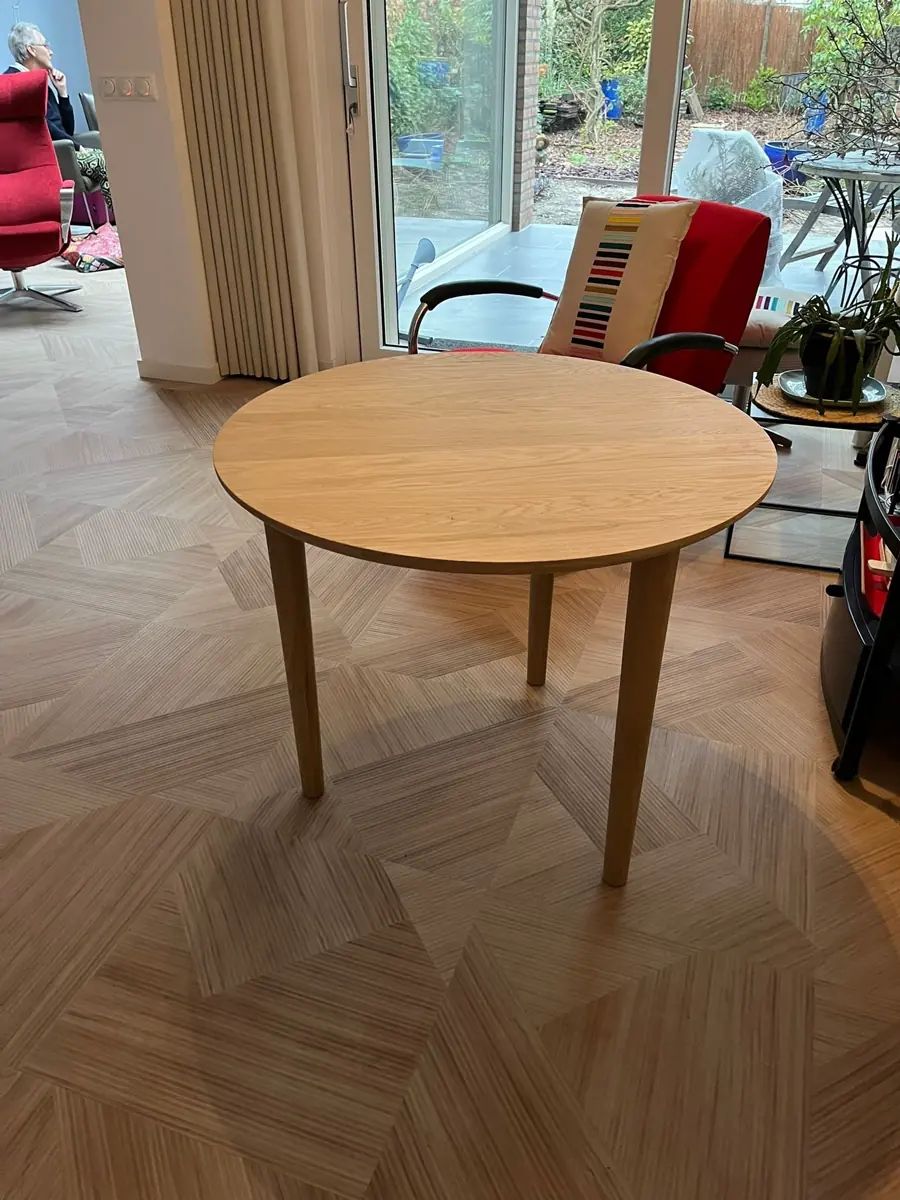 Theunisse meubel- en interieurbouw aan het werk